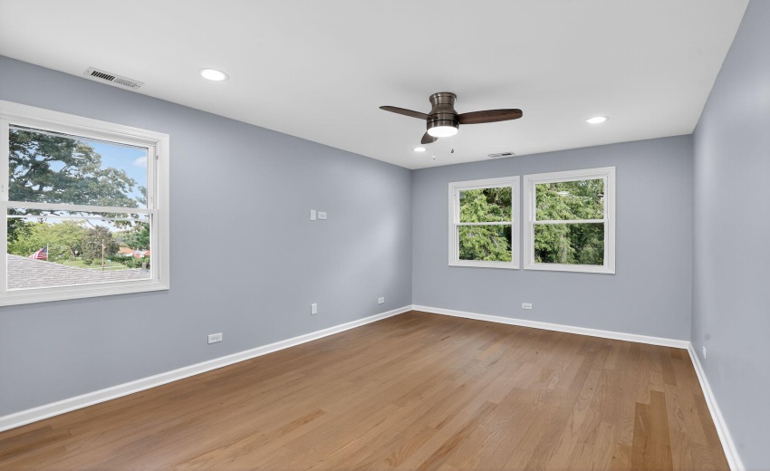 13_8318_Howard_Ave_Munster_IN_46321_USA-