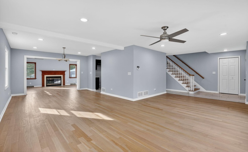 08_8318_Howard_Ave_Munster_IN_46321_USA-