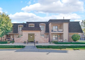 8825 Janeway Court, Munster, Indiana, 2 Bedrooms Bedrooms, 6 Rooms Rooms,2 BathroomsBathrooms,Residential,For Sale,Janeway,NRA828784 8825 Janeway Court, Munster, Indiana, 2 Bedrooms Bedrooms, 6 Rooms Rooms,2 BathroomsBathrooms,Residential,For Sale,Janeway,NRA828784