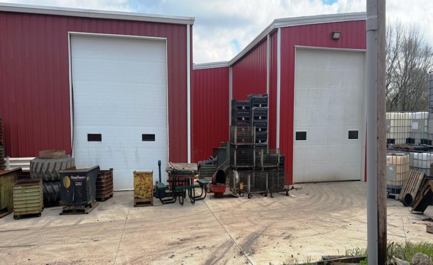 324 Liberty St. Walkerton, In pic 7