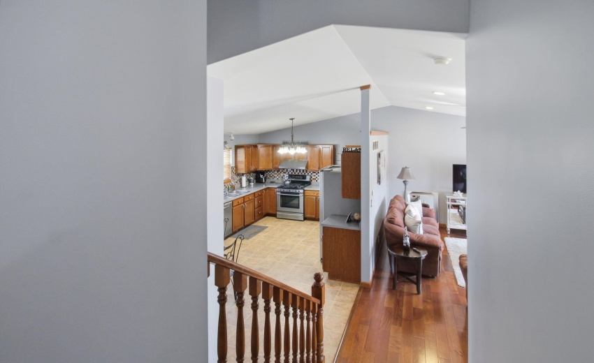 24-web-or-mls-img_0113 toni b. (sharon)