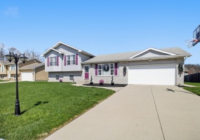 7410 Longcommon Road, Portage, Indiana, 4 Bedrooms Bedrooms, 7 Rooms Rooms,3 BathroomsBathrooms,Residential,For Sale,Longcommon,NRA836631