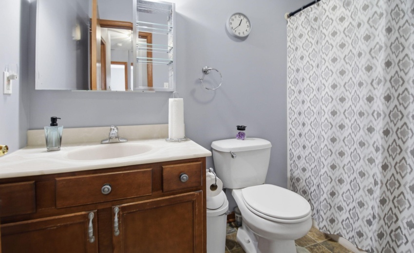 34-web-or-mls-toni b. (sharon) - img_011