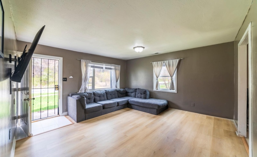 WhatsApp Image 2026-04-07 at 12.27.28 (1