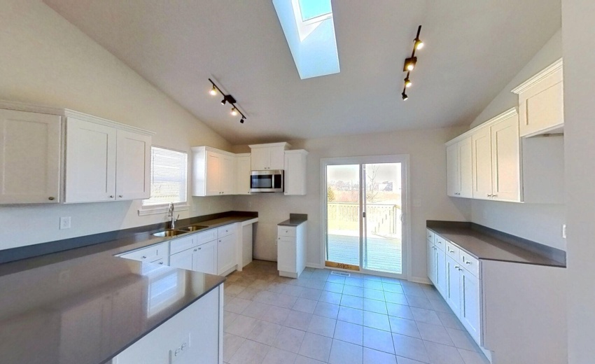 04032026_171738-1920x1080