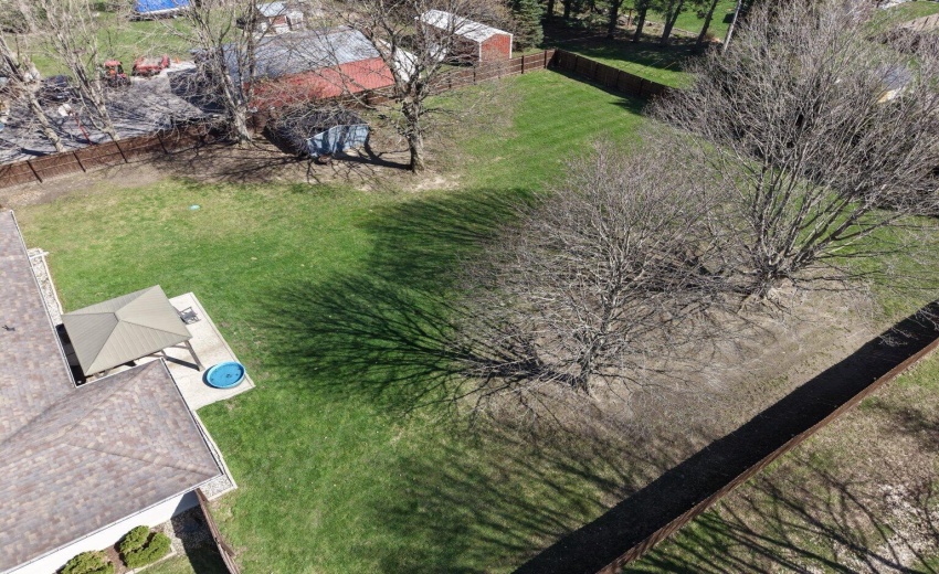 929F1E7E-BB09-4EE4-A05B-09527723D7BE_com