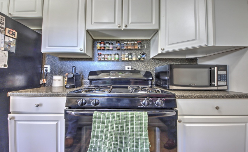 IMG_9399_400_401_402_403_404Interior 3