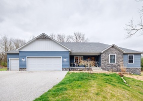 6795 Whispering Woods, DeMotte, Indiana, 4 Bedrooms Bedrooms, 13 Rooms Rooms,4 BathroomsBathrooms,Residential,For Sale,Whispering Woods,NRA836689