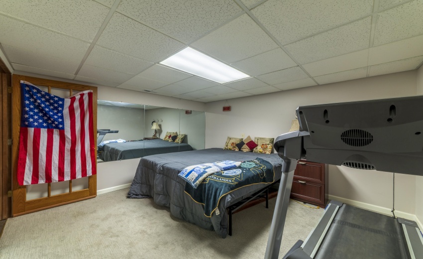 SGuestBedCharter0071