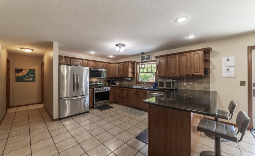 HKitchenCharter0051