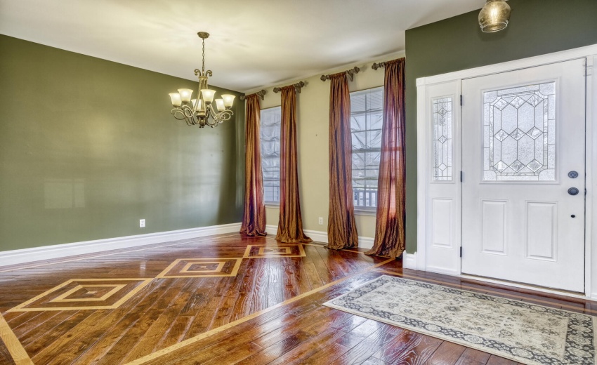 9511 Bryan Place, Crown Point, Indiana, 5 Bedrooms Bedrooms, 13 Rooms Rooms,3 BathroomsBathrooms,Residential,For Sale,Bryan,NRA836737