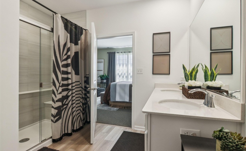 22-web-or-mls-E 111th Ln-S0804-1-022