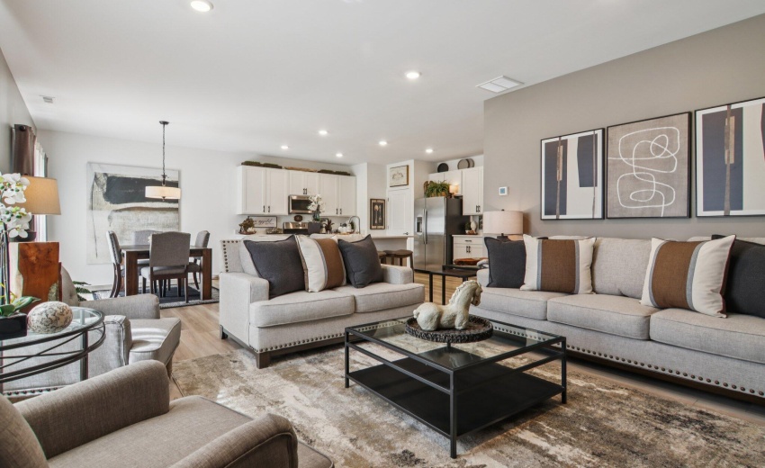 7-web-or-mls-E 111th Ln-S0804-1-007