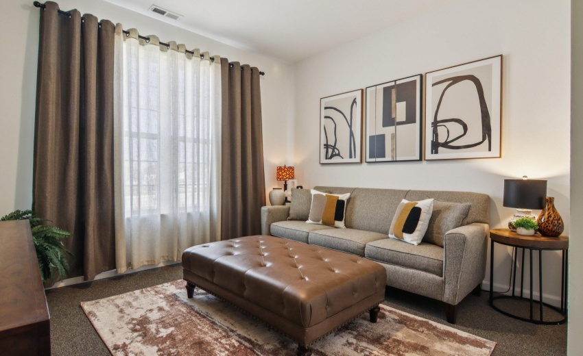 25-web-or-mls-E 111th Ln-S0804-1-025