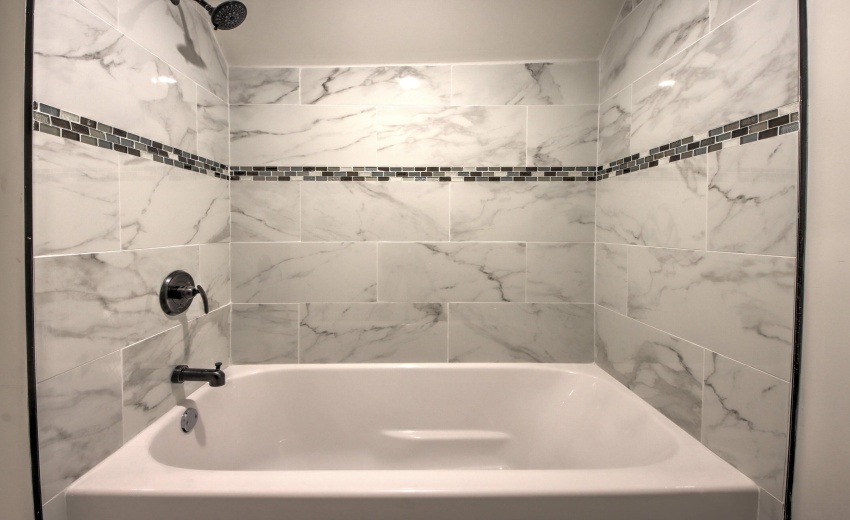 IMG_9717_18_19_20_21_22Interior 3