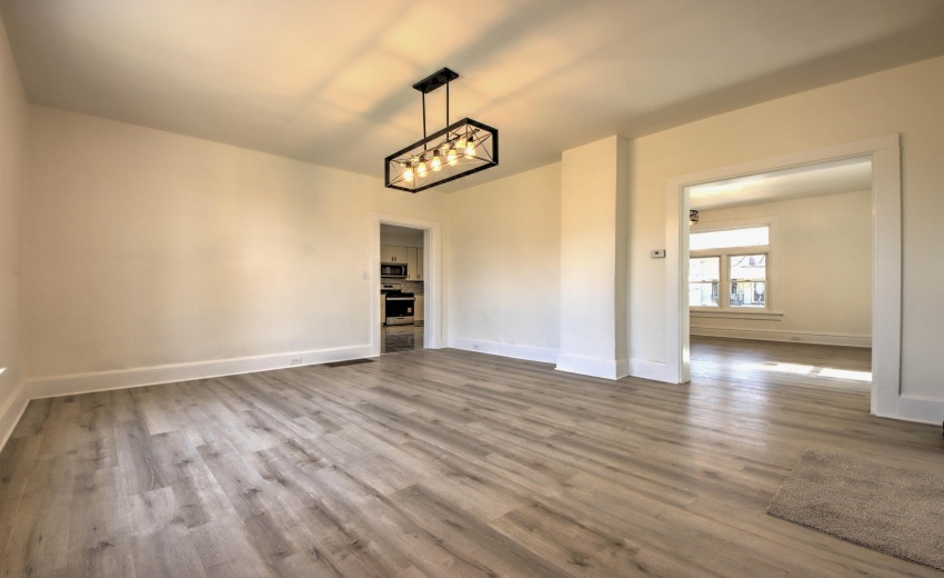 IMG_9537_38_39_40_41_42Interior 3