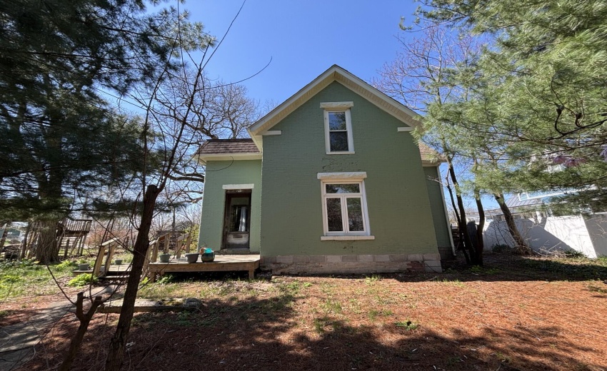 f4cea973-bdfb-4b89-8828-18528e442729