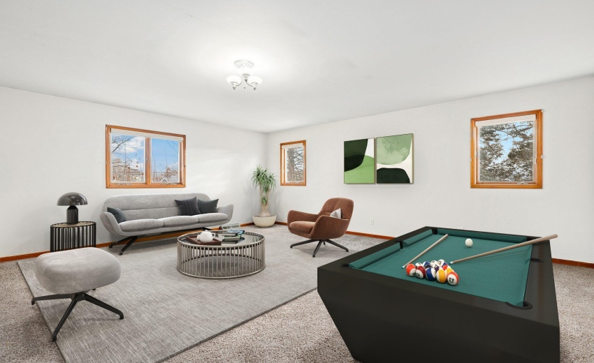 006-CONTEMPORARY_GAME_ROOM_002