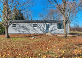 340 State Rd 2, Hebron, Indiana, 3 Bedrooms Bedrooms, 5 Rooms Rooms,2 BathroomsBathrooms,Residential Lease,For Sale,State Rd 2,NRA836783 340 State Rd 2, Hebron, Indiana, 3 Bedrooms Bedrooms, 5 Rooms Rooms,2 BathroomsBathrooms,Residential Lease,For Sale,State Rd 2,NRA836783