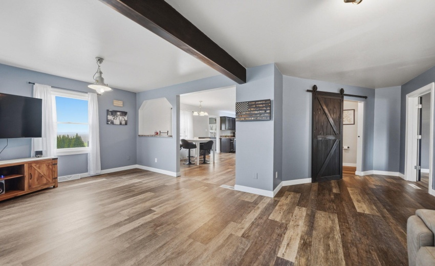 16-web-or-mls-clark-32