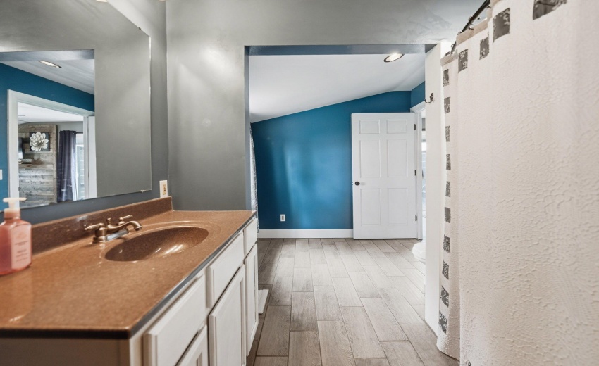 40-web-or-mls-clark-41