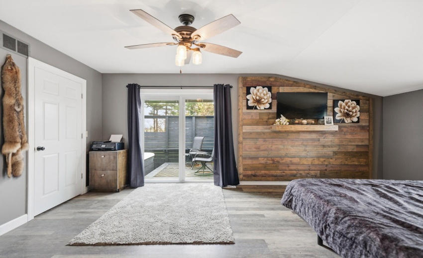 24-web-or-mls-clark-37