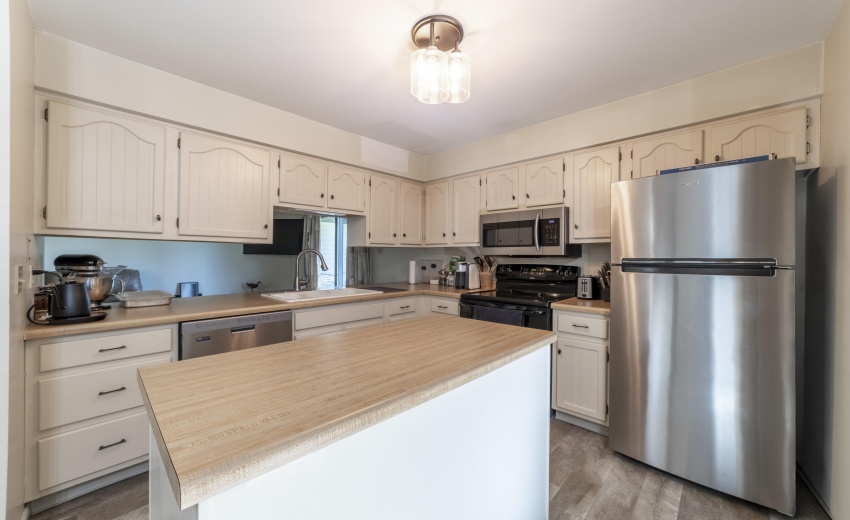 DKItchenMillpond0019