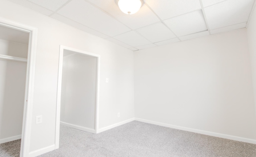 2812 Dekalb Updated (MLS)-42