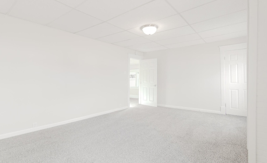 2812 Dekalb Updated (MLS)-44