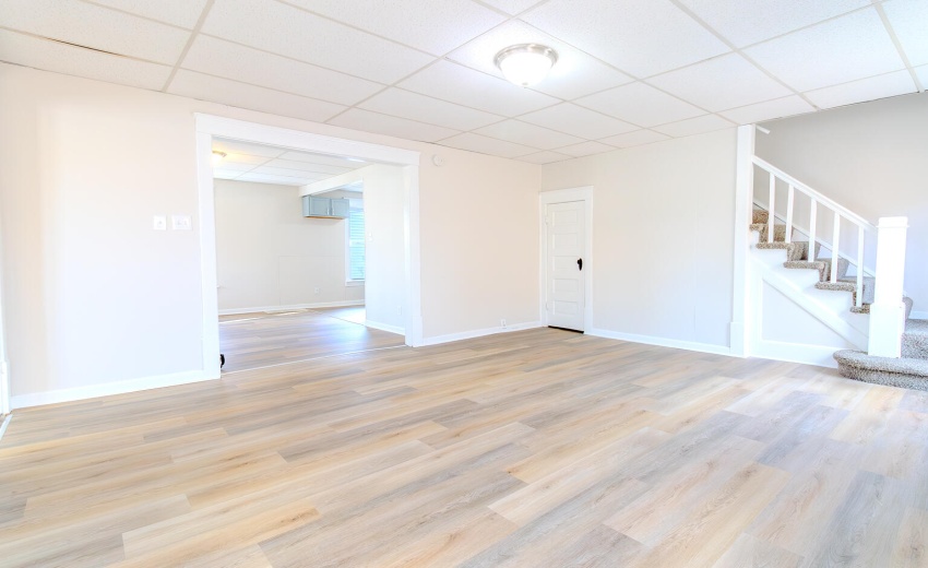 2812 Dekalb Updated (MLS)-10