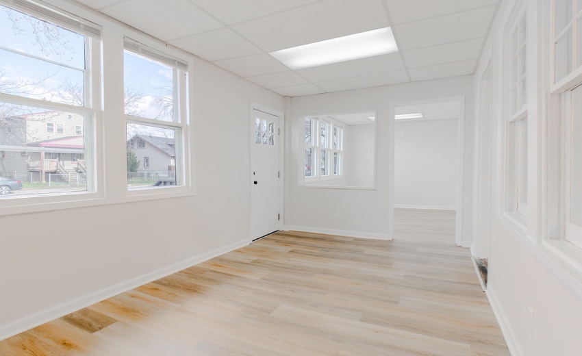 2812 Dekalb Updated (MLS)-3