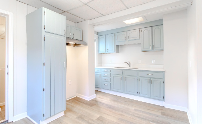 2812 Dekalb Updated (MLS)-16