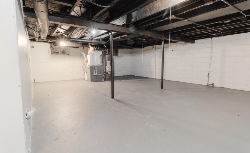 2812 Dekalb Updated (MLS)-48