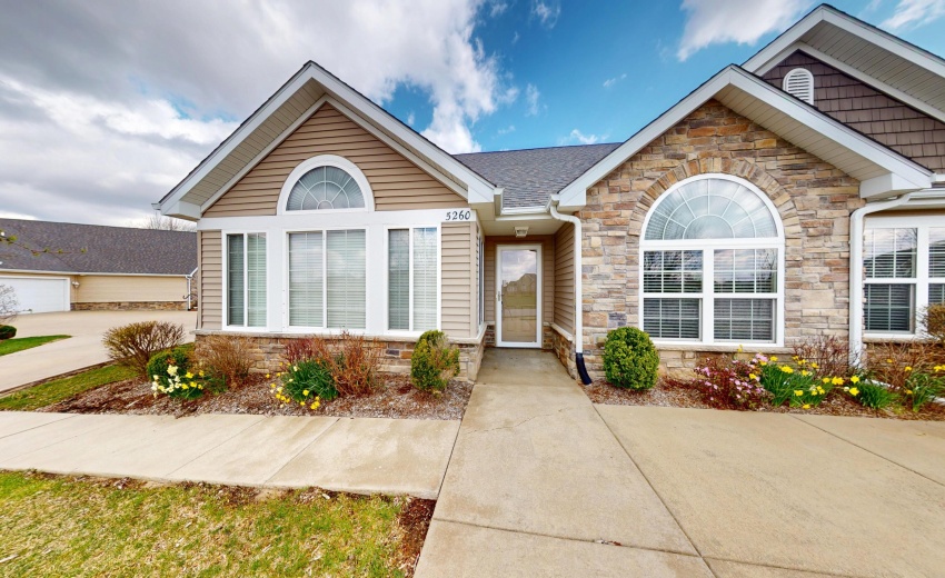 5260-E-109th-Pl-04102026_065644