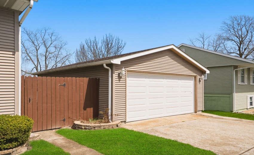 3726 W 79th Ave, Merrillville-46_with_gr