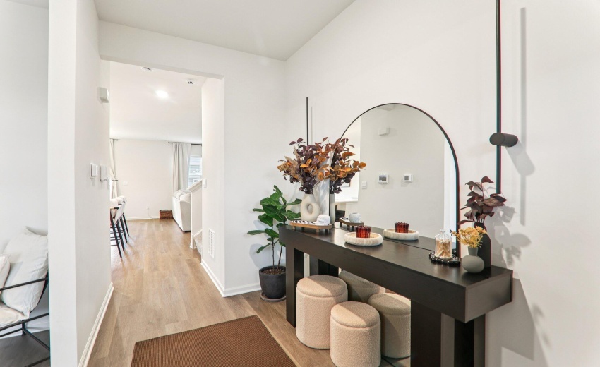 29-web-or-mls-Whitney Place St-S0803-029
