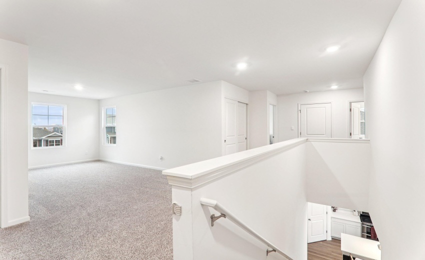 20-web-or-mls-Whitney Place St-S0803-020