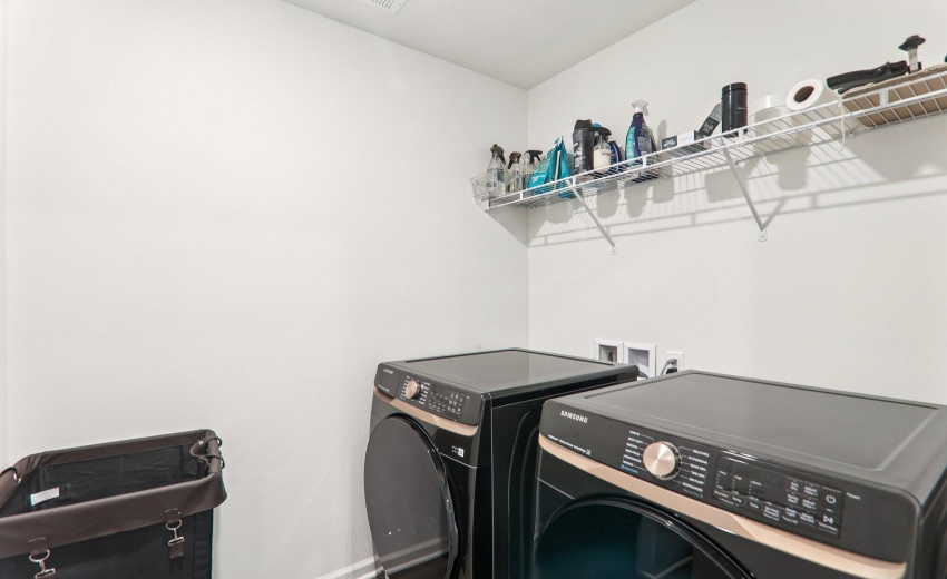19-web-or-mls-Whitney Place St-S0803-019