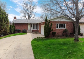 2212 Southwest Road, La Porte, Indiana, 4 Bedrooms Bedrooms, 9 Rooms Rooms,2 BathroomsBathrooms,Residential,For Sale,Southwest,NRA836863