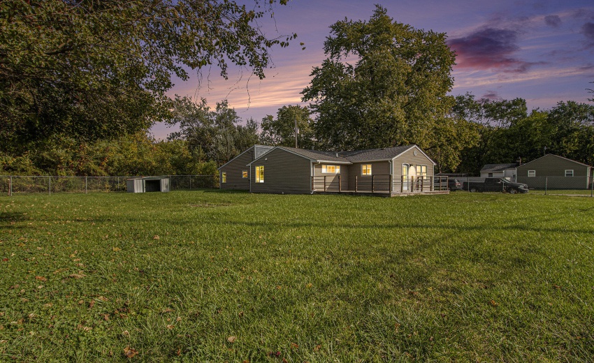 251018-6800w25thave-30-_901