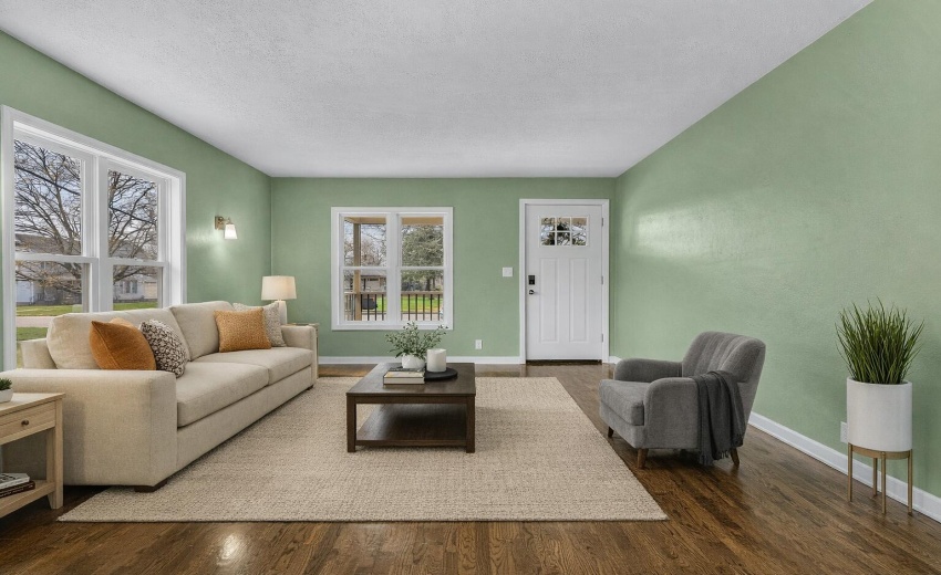 ED81AFAE-76E9-457E-8C39-70FA5BBA3FF5