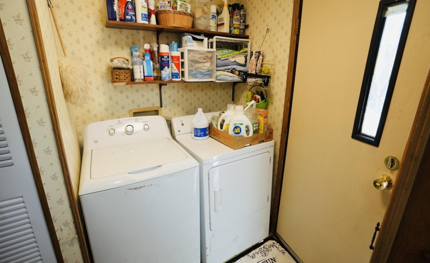 12738C20-80AB-4112-8596-D84EDEA4FD15