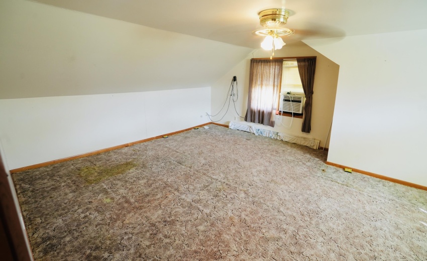 38BEDC72-DF10-42C2-90C1-A173AA8C25AD