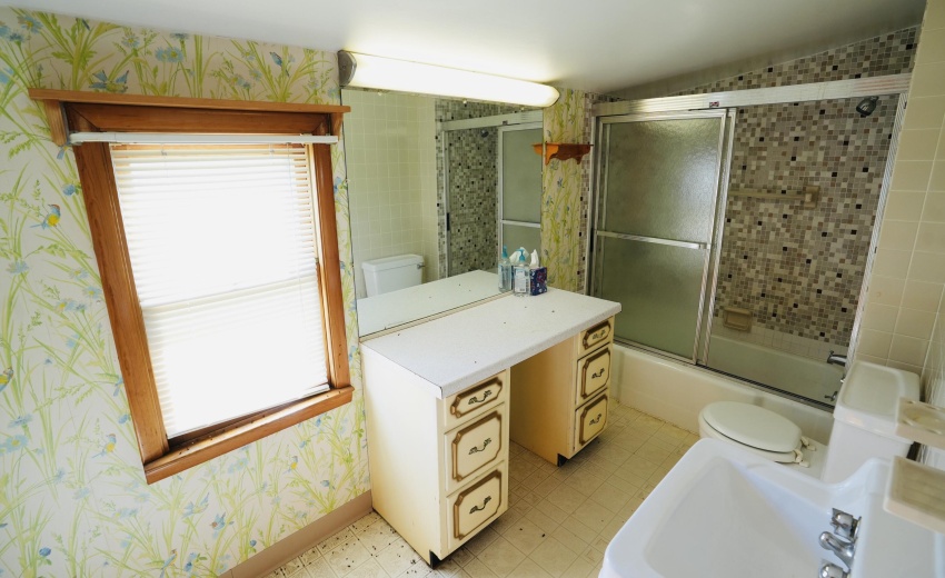 4FF1F44A-B6CB-446E-90A5-401F43891CB5