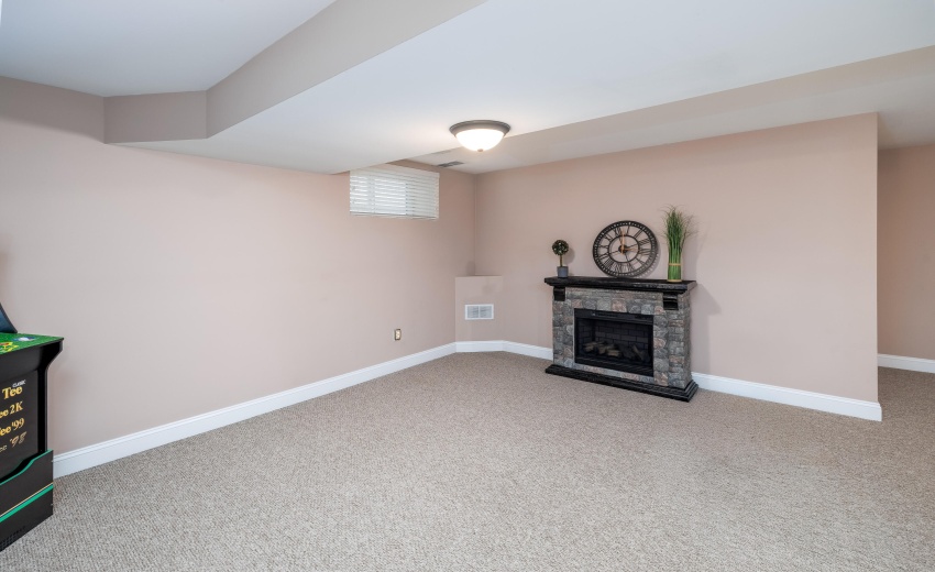 1514 Center St Whiting-30