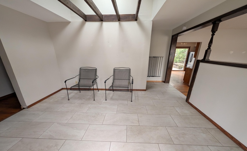 PXL_20260408_210040181