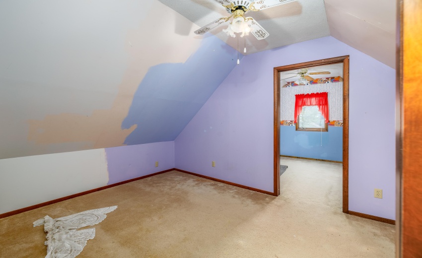 310 E LIncoln St Kentland-23