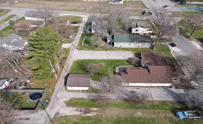 310 E LIncoln St Kentland-46