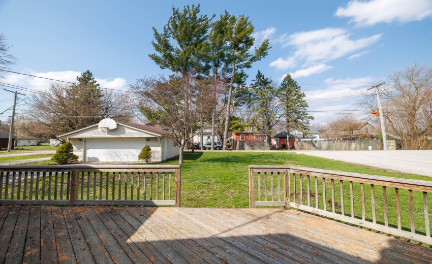 310 E LIncoln St Kentland-39