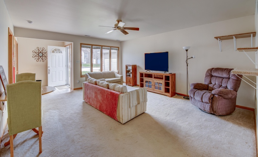 livingroom with windows